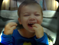 kid_chewing_probioitic